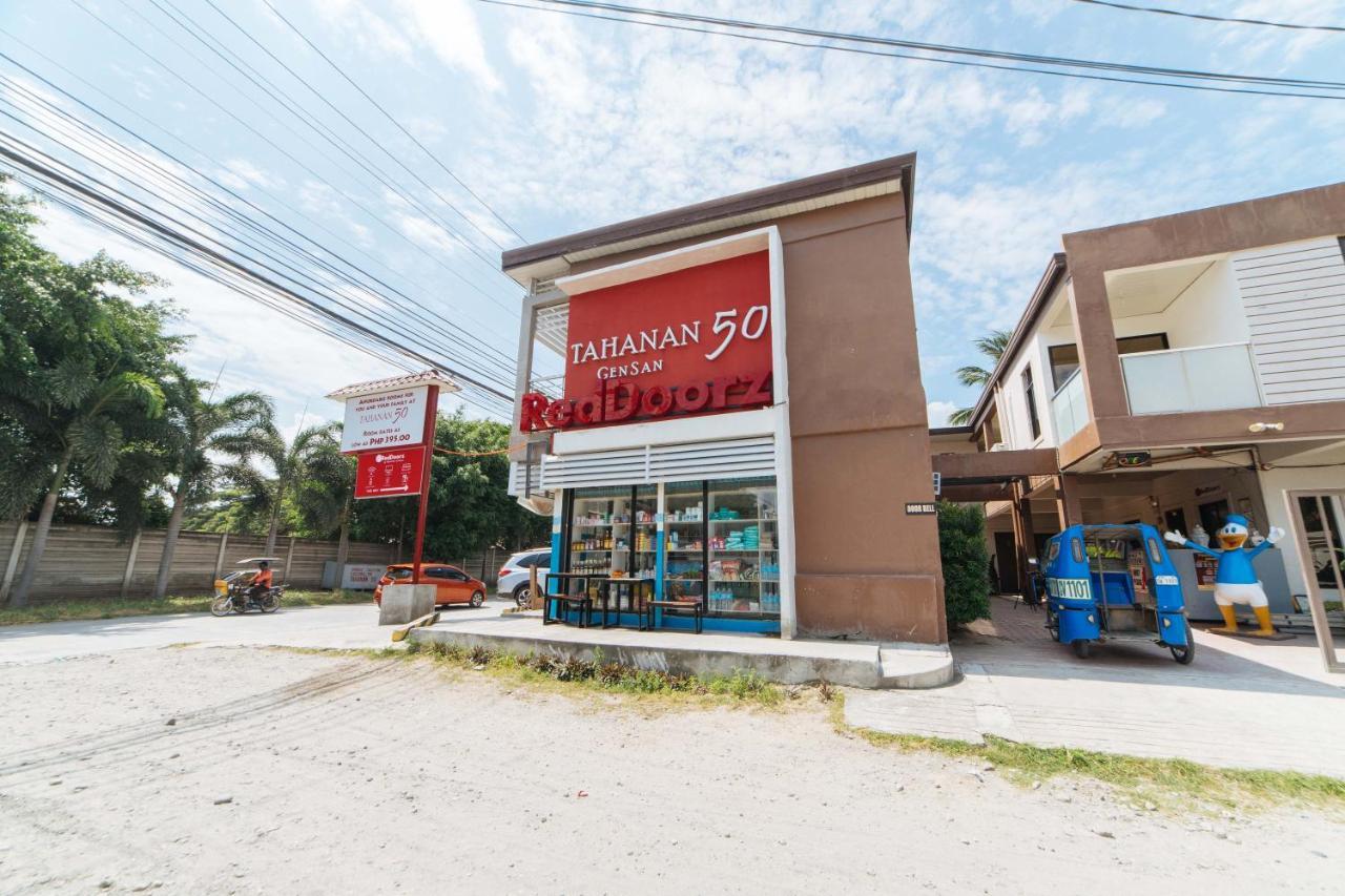 Hotel Reddoorz @ Aparente Gensan General Santos City Exteriér fotografie